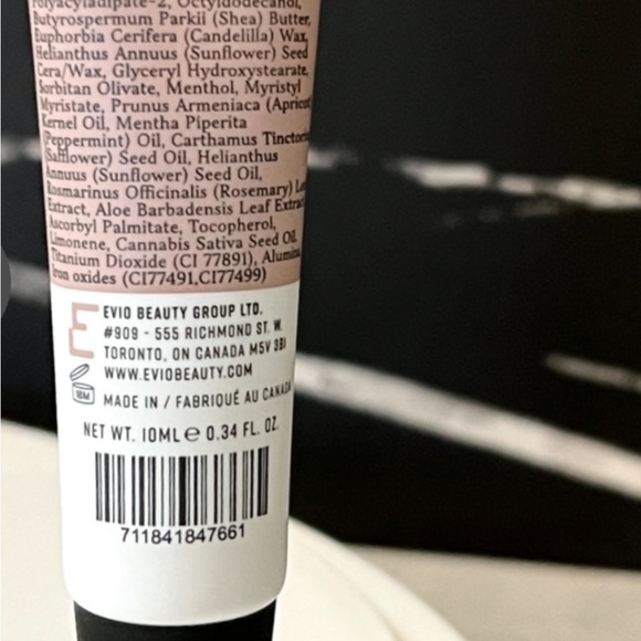 EVIO SKIN BEAUTY LIP SERUM - Picture 4 of 6